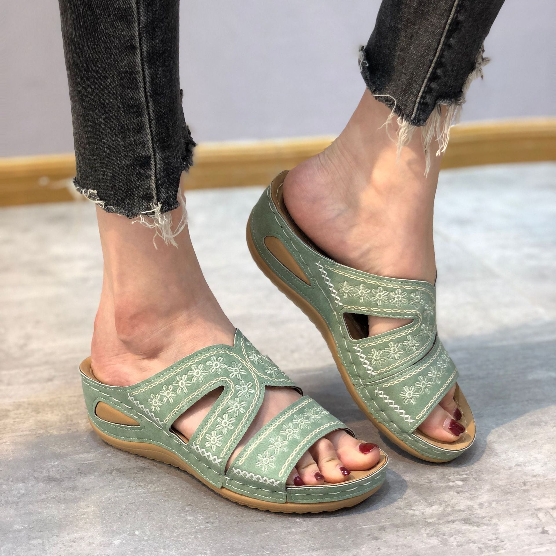 Women's Orthopaedic Sandals — Manon