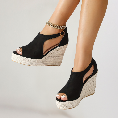 Women's Sandals — Estella