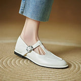 Women's Pumps — LAURA