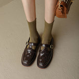 Women's Flats — ISAVA