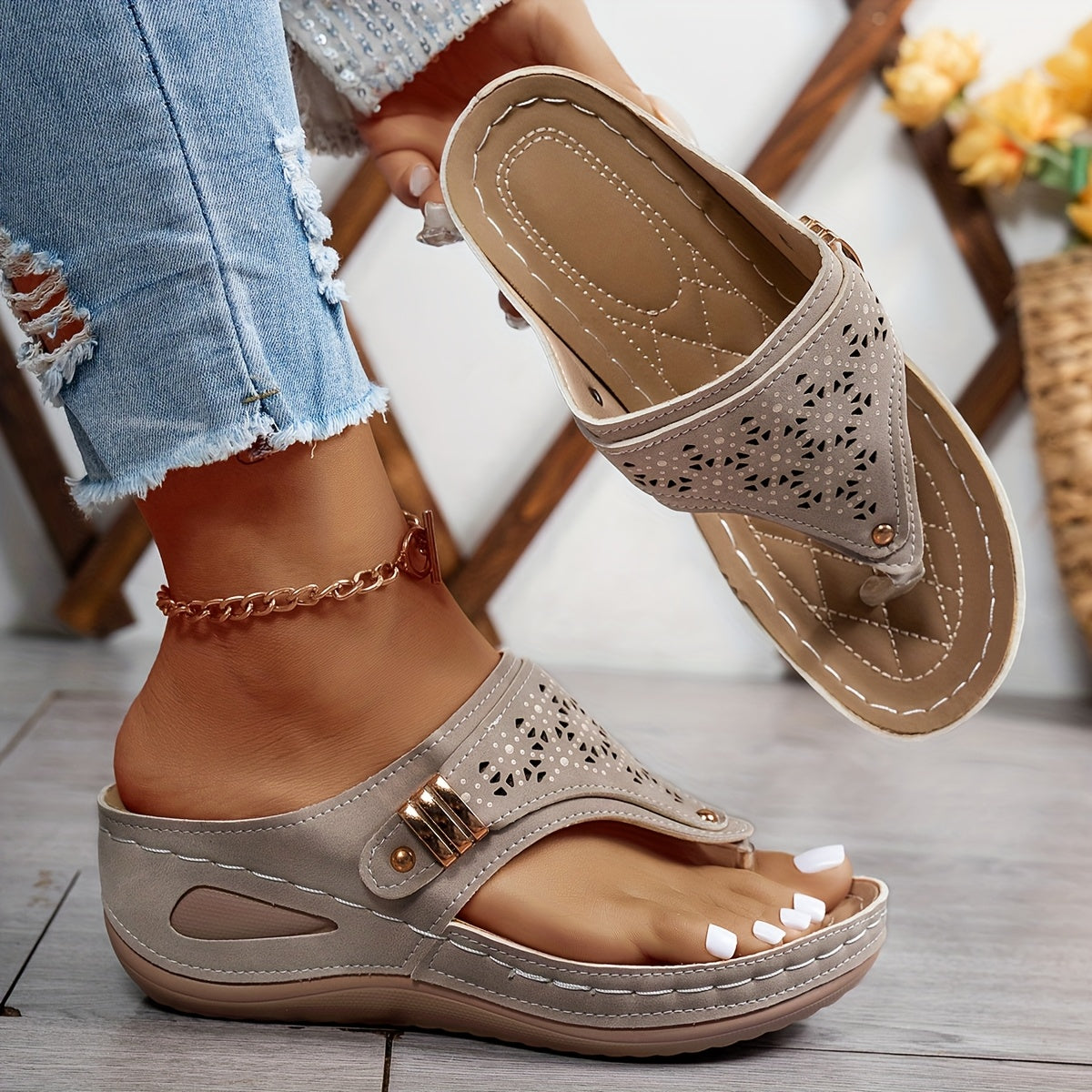 Women's Comfortable Sandals — Helena