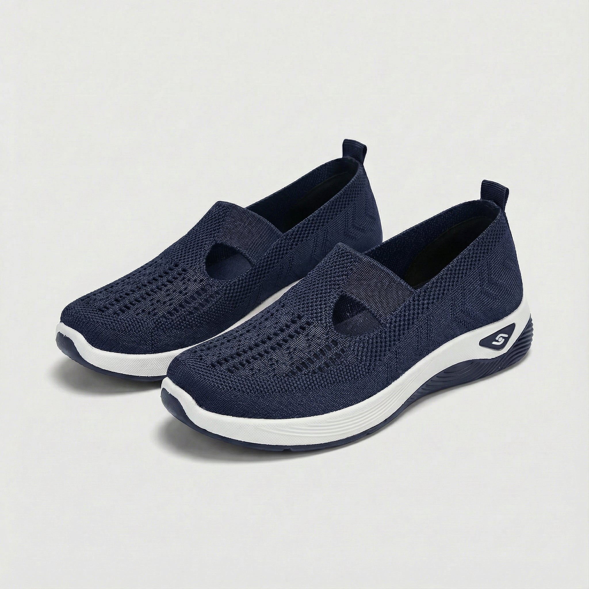 Women's Orthopaedic Shoes — Carry
