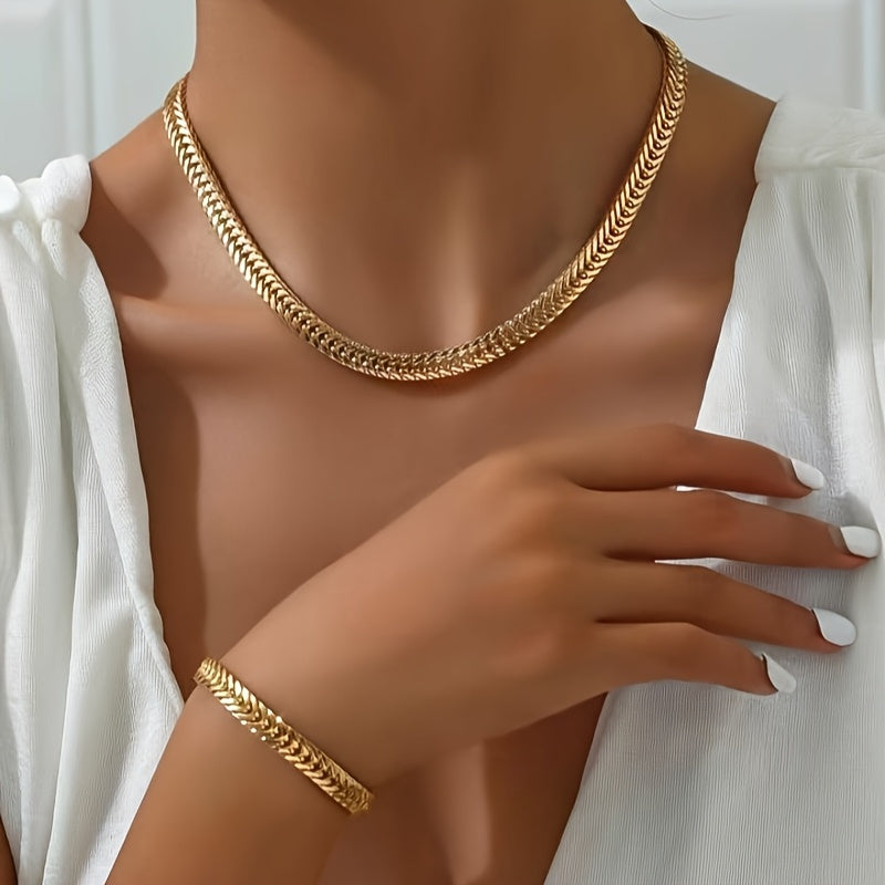 Women's Necklaces — LUXURY