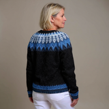 Women's Knitted Cardigans — GIANNA