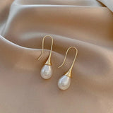 Women's Earrings — CLASSIC