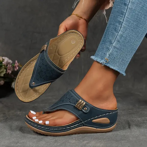 Women's Comfortable Sandals — Genevieve